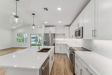 1401 Sw Oriole Lane Port Saint Lucie FL 34953