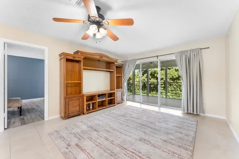 5321 Poppy Place Delray Beach FL 33484