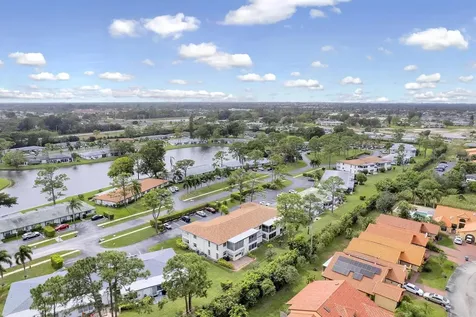 5321 Poppy Place Delray Beach FL 33484