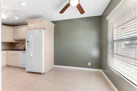5321 Poppy Place Delray Beach FL 33484