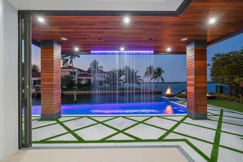 107 Bowsprit Drive North Palm Beach FL 33408