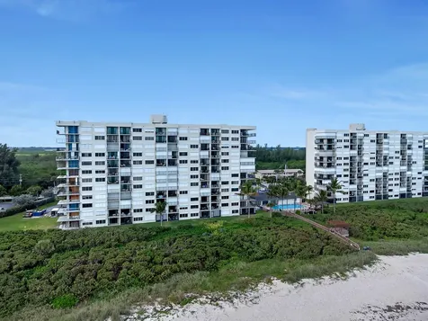 4200 N Highway A1a Hutchinson Island FL 34949