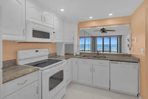 4200 N Highway A1a Hutchinson Island FL 34949