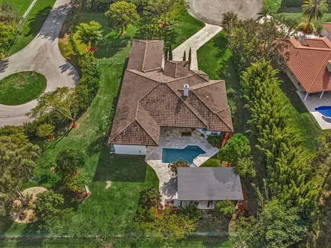 920 Nw 122nd Avenue Plantation FL 33325
