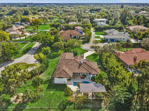 920 Nw 122nd Avenue Plantation FL 33325