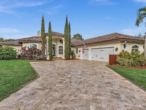 920 Nw 122nd Avenue Plantation FL 33325
