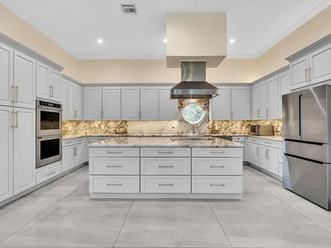 920 Nw 122nd Avenue Plantation FL 33325