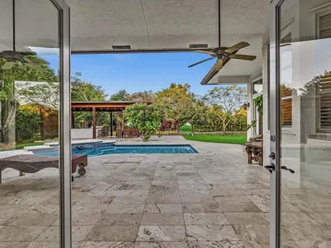 920 Nw 122nd Avenue Plantation FL 33325