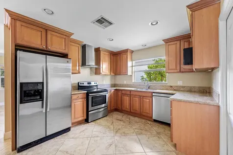 4572 White Cedar Lane Delray Beach FL 33445