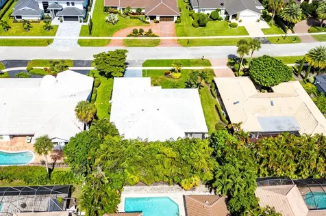 4572 White Cedar Lane Delray Beach FL 33445