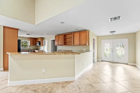 4572 White Cedar Lane Delray Beach FL 33445