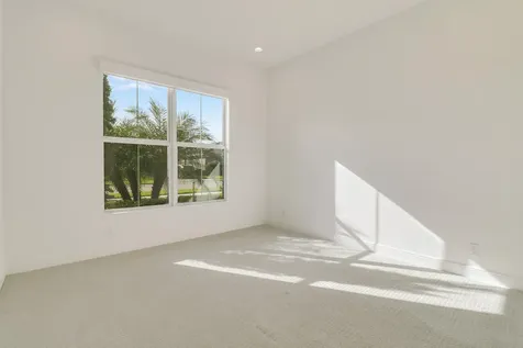 9998 N Regency Way Palm Beach Gardens FL 33412