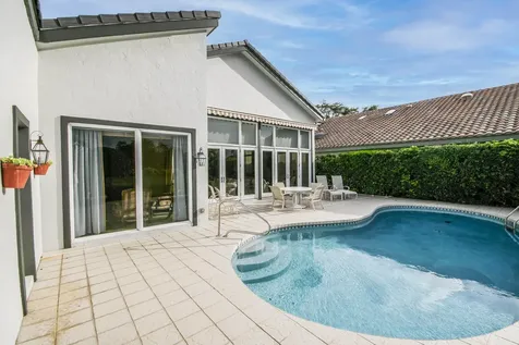 13615 Verde Way Palm Beach Gardens FL 33410