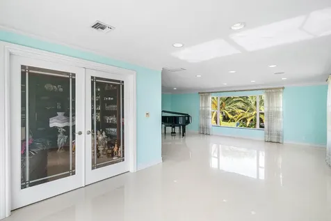2872 Ne 29th Street Fort Lauderdale FL 33306