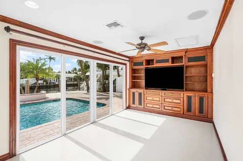 2872 Ne 29th Street Fort Lauderdale FL 33306