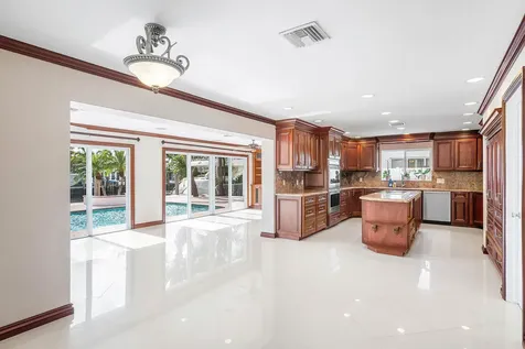 2872 Ne 29th Street Fort Lauderdale FL 33306