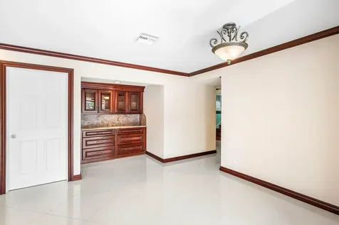 2872 Ne 29th Street Fort Lauderdale FL 33306