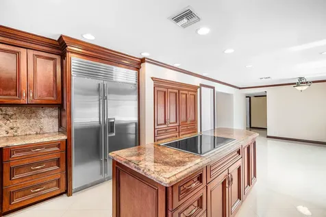 2872 Ne 29th Street Fort Lauderdale FL 33306