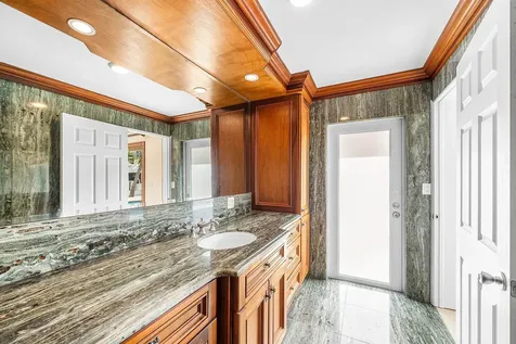 2872 Ne 29th Street Fort Lauderdale FL 33306