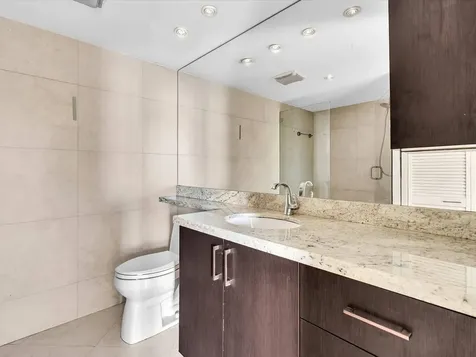 600 Parkview Drive Hallandale Beach FL 33009