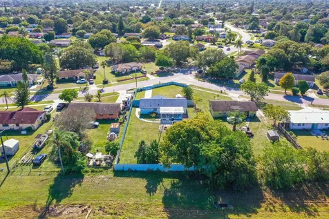 2902 Essex Drive Fort Pierce FL 34946