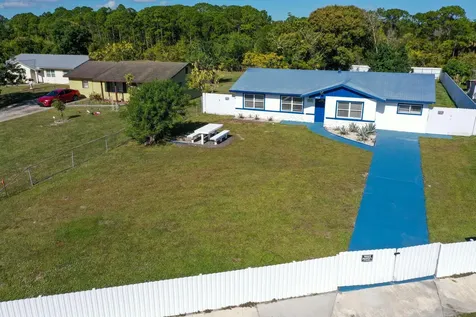 2902 Essex Drive Fort Pierce FL 34946