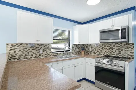 2902 Essex Drive Fort Pierce FL 34946