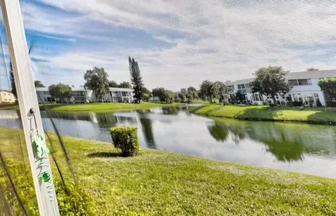 22 Kent B West Palm Beach FL 33417
