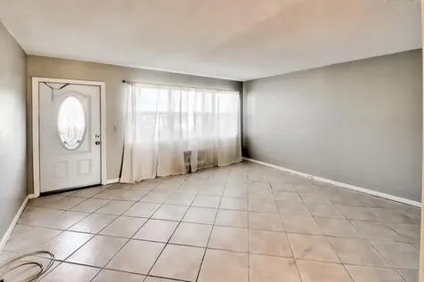 22 Kent B West Palm Beach FL 33417