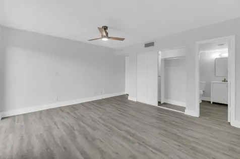 200 Jacaranda Country Club Drive Plantation FL 33324