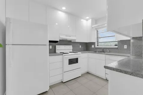 200 Jacaranda Country Club Drive Plantation FL 33324