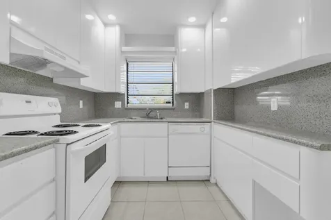 200 Jacaranda Country Club Drive Plantation FL 33324