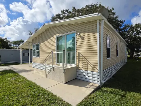 5 Hermosa Lane Port Saint Lucie FL 34952