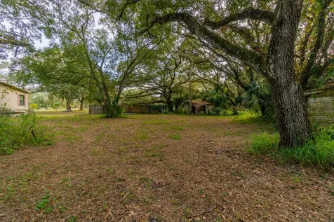 3453 NW 160th Street Okeechobee FL 34972