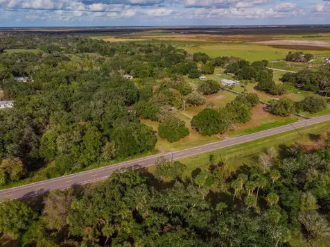 3453 NW 160th Street Okeechobee FL 34972
