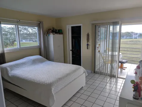 3036 Ventnor H Deerfield Beach FL 33442