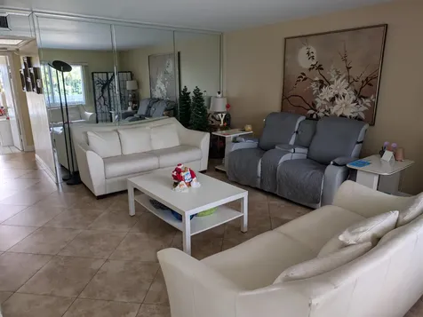 3036 Ventnor H Deerfield Beach FL 33442
