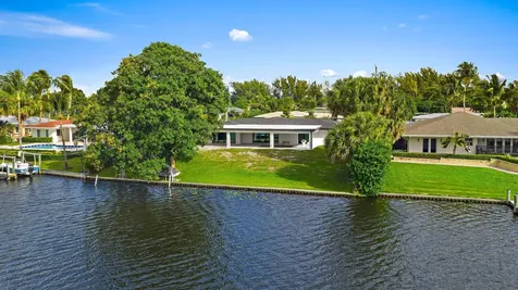 7523 Pine Tree Lane Lake Clarke Shores FL 33406