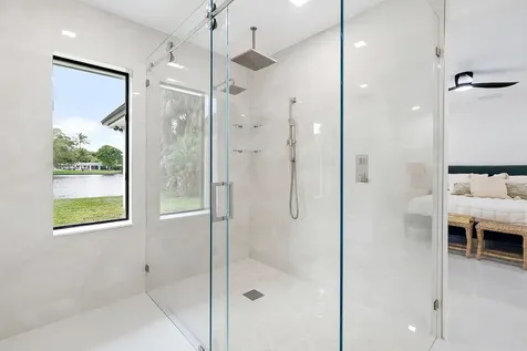 7523 Pine Tree Lane Lake Clarke Shores FL 33406