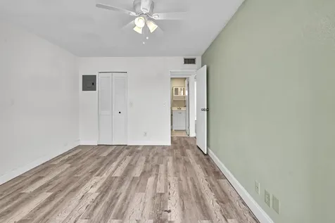 365 Flanders Delray Beach FL 33484
