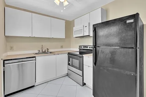 365 Flanders Delray Beach FL 33484