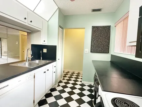 924 SW 9th Street Circle Boca Raton FL 33486