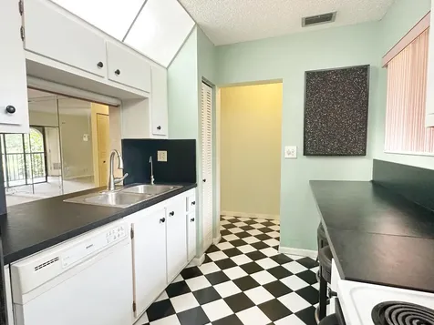 924 SW 9th Street Circle Boca Raton FL 33486