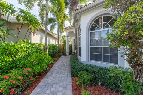 2443 Players Court Wellington FL 33414
