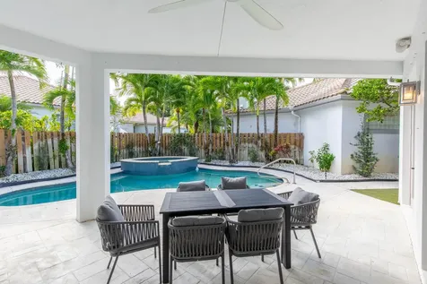 2443 Players Court Wellington FL 33414