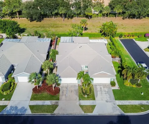 1230 Nw Bentley Circle Port Saint Lucie FL 34986