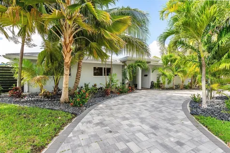 2200 Se 9th Street Pompano Beach FL 33062