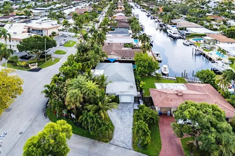 2200 Se 9th Street Pompano Beach FL 33062