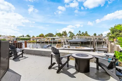 2200 Se 9th Street Pompano Beach FL 33062