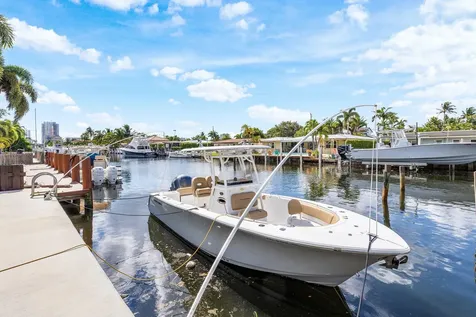 2200 Se 9th Street Pompano Beach FL 33062